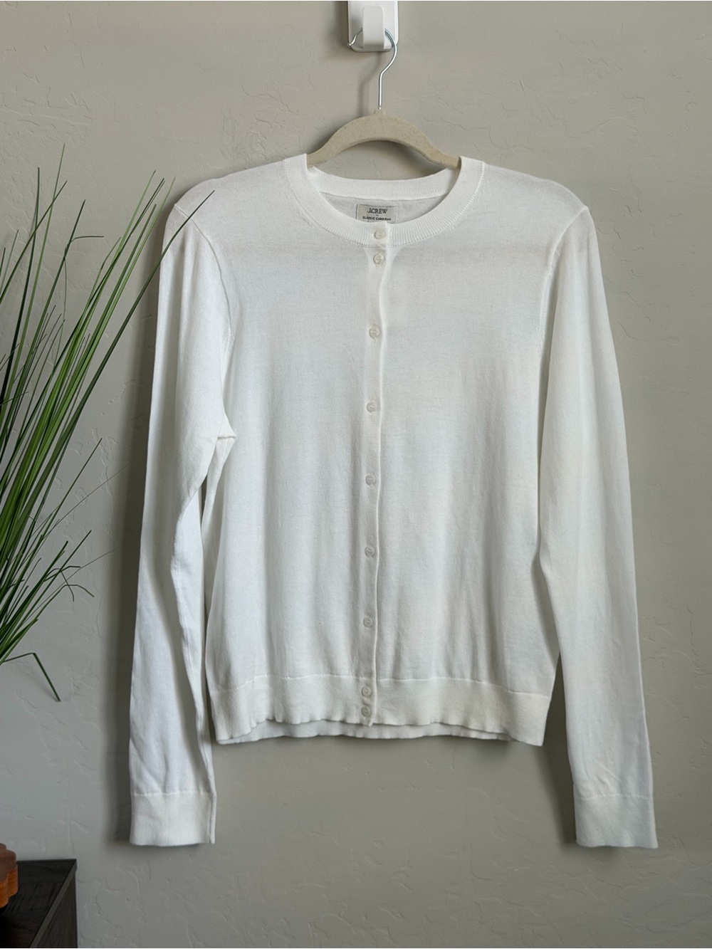 J.Crew Factory Classic Cardigan L NWT White 100% Cotton Crewneck